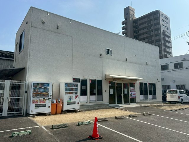 原2丁目貸店舗の外観
