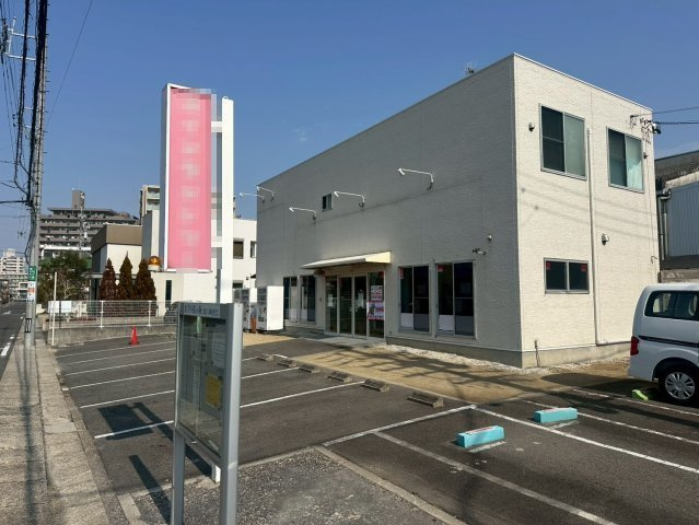 原2丁目貸店舗の外観