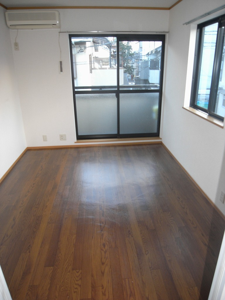 カーサロカの洋室