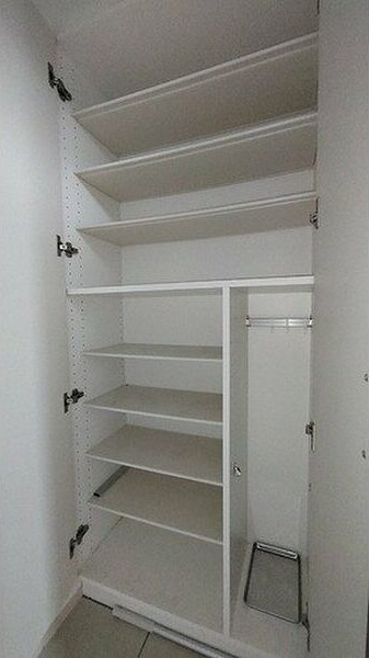 OKBアヴェニール菊井町の収納