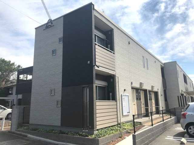 神戸市西区玉津町上池のアパートの外観