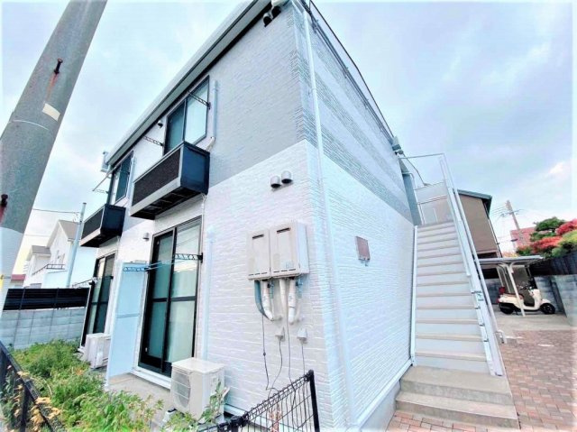 神戸市垂水区歌敷山４丁目のアパート