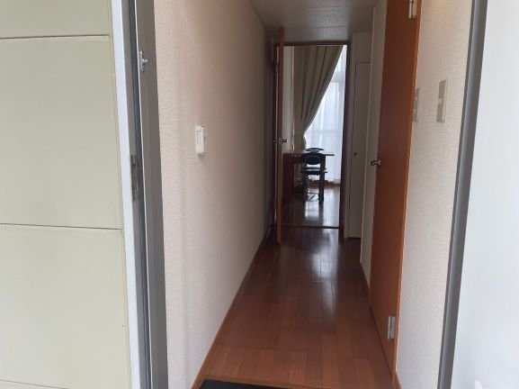 神戸市須磨区多井畑字出口のアパートの玄関