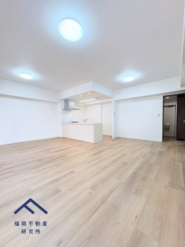 サントーア薬院の居間・リビング