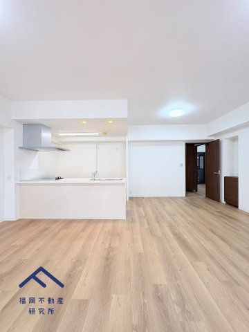 サントーア薬院の居間・リビング