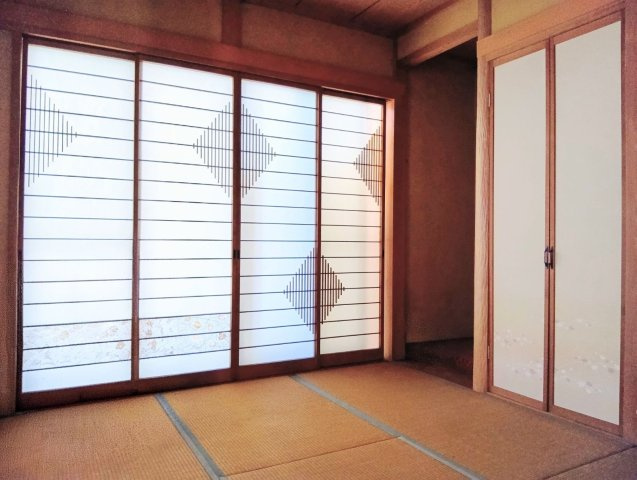 売中古戸建　中央区高丘東四丁目の和室|お子様のお昼寝スペースや趣味のお部屋、急な来客にもぴったりです。