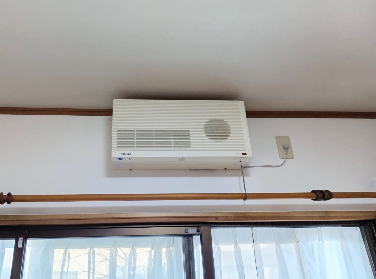 売中古戸建　中央区高丘東四丁目の設備|空気清浄機を全部で6台設置。花粉、ほこり、ウィルス対策にはもちろん、生活臭の軽減に効果的です。