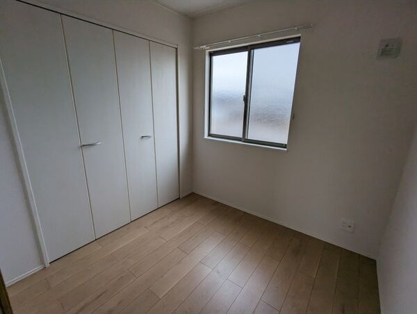 Bel Posto 星が丘 B棟の洋室