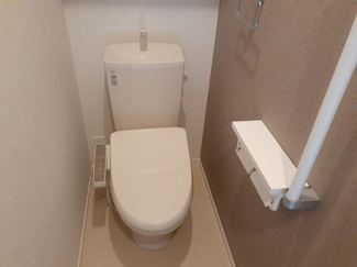 【トイレ】 | トムトック　Ⅵ | 落ち着いた色調のトイレです