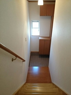 【玄関】 | Ｋ・ＴエミネンスヒルズＢ