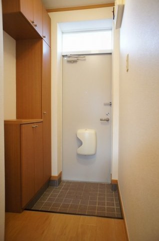 ファニト宮下の玄関
