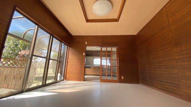 パウ・ガーデンの洋室