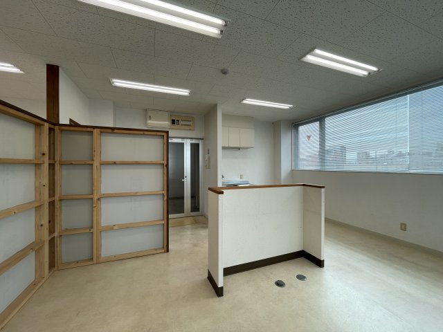 ケイズビルの内装