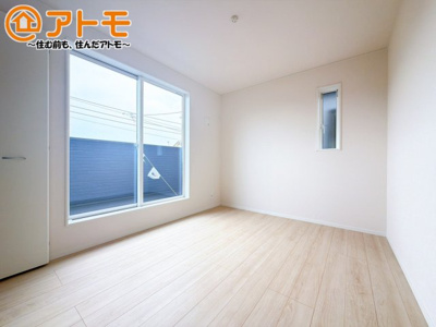 【子供部屋】 | 三島市青木第4　新築一戸建て　3号棟 | 収納豊富な洋室は使い勝手良好です！