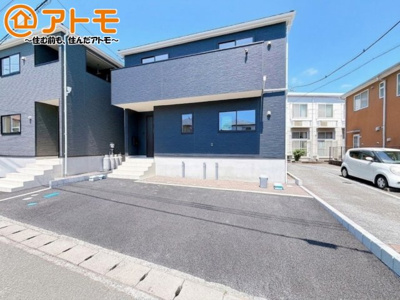 【駐車場】 | 三島市青木第4　新築一戸建て　3号棟 | ゆったりスペースで、駐車も楽ちん♪