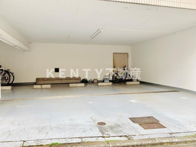 【駐車場】 | レジデンシア・フミ | 駐車スペースもあります