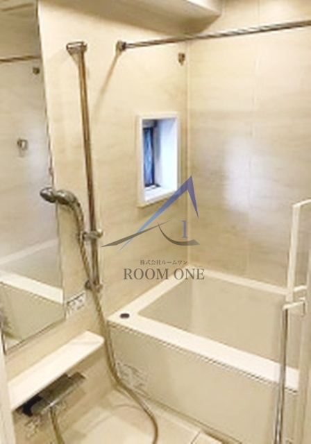 ライオンズアイル赤坂の浴室|お風呂です。