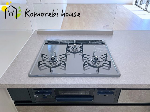 上尾市緑丘　9期　新築一戸建て　グレース　01のキッチン|使いやすいキッチンです