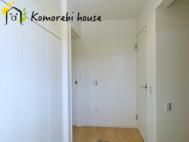 上尾市緑丘　9期　新築一戸建て　グレース　01のその他|廊下です