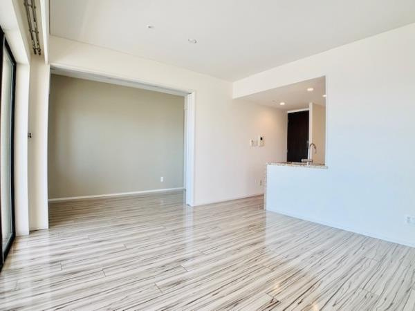 イニシアイオ西麻布の居間・リビング