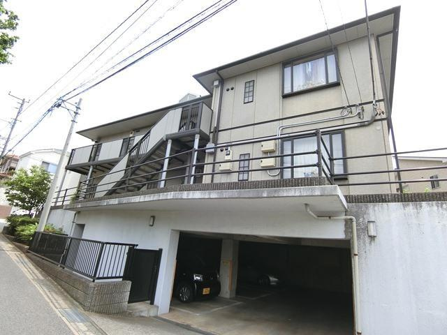西都賀ハイツ の外観