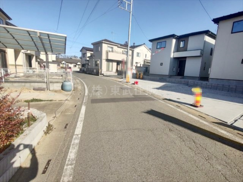【前面道路含む現地写真】の画像