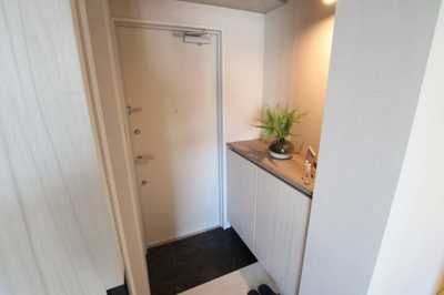 【玄関】 | b.DOUGASHIBA | 4階モデルルームのお写真です