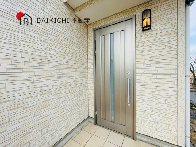 【玄関】 | 鴻巣市屈巣　中古戸建