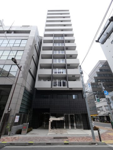 PREMIUM CUBE 上野の外観
