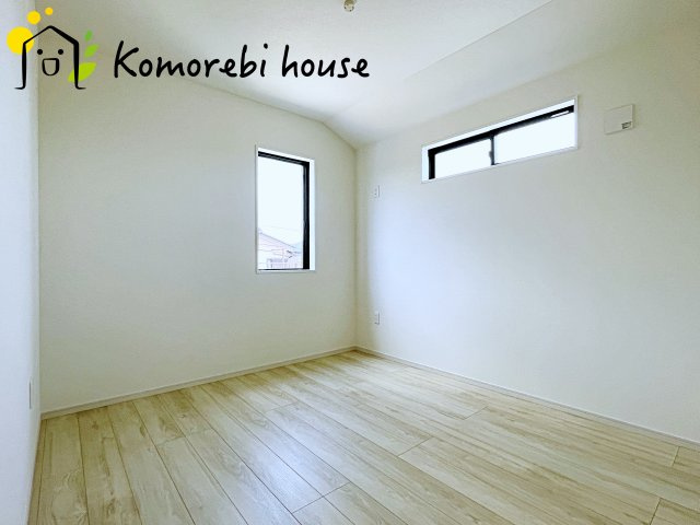 上尾市緑丘　9期　新築一戸建て　グレース　02の洋室|広々とした洋室です