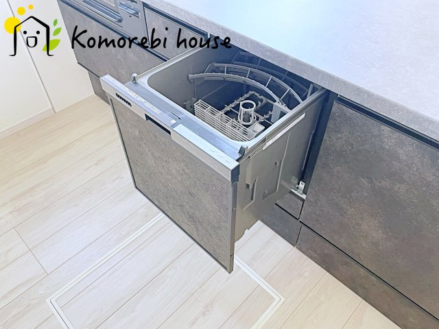 上尾市緑丘　9期　新築一戸建て　グレース　02のキッチン|お料理しやすいキッチンです