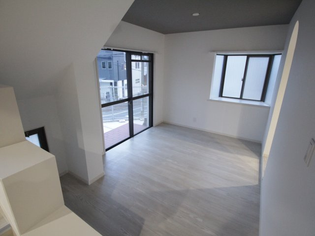 大池ガーデンヒルズの洋室