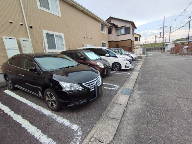 サンセットタウニーの駐車場