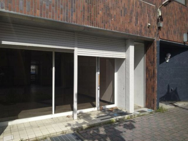 近江八幡市出町の店舗一部