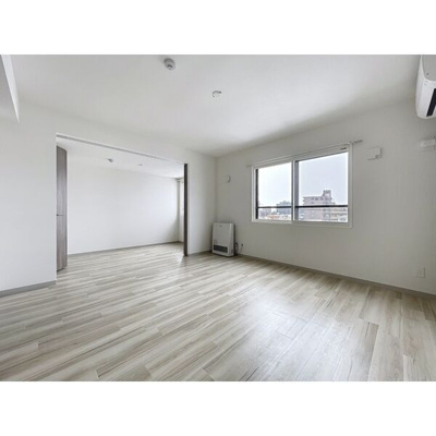 【居間・リビング】 | Augusta伏見