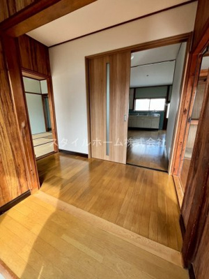 【居間・リビング】 | 中岩田三丁目平屋