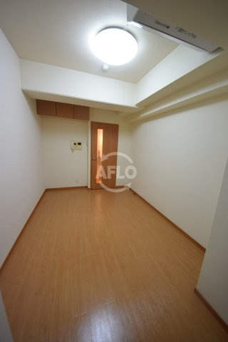 エステムコート心斎橋アルテールの居間・リビング|エステムコート心斎橋アルテール　リビング