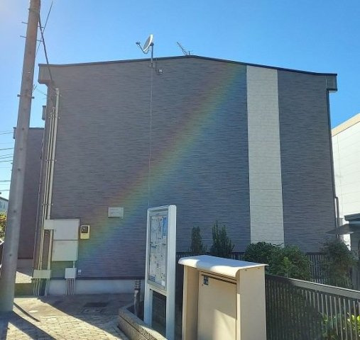 レオパレスブルーメの外観