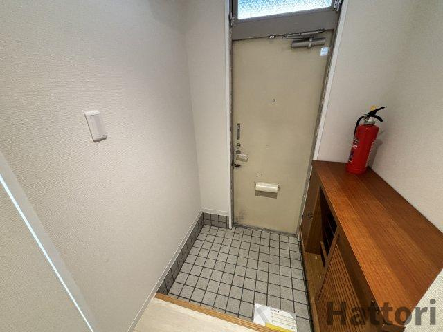 エステートピア緑地の玄関