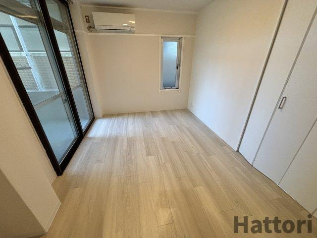 エステートピア緑地の居間・リビング