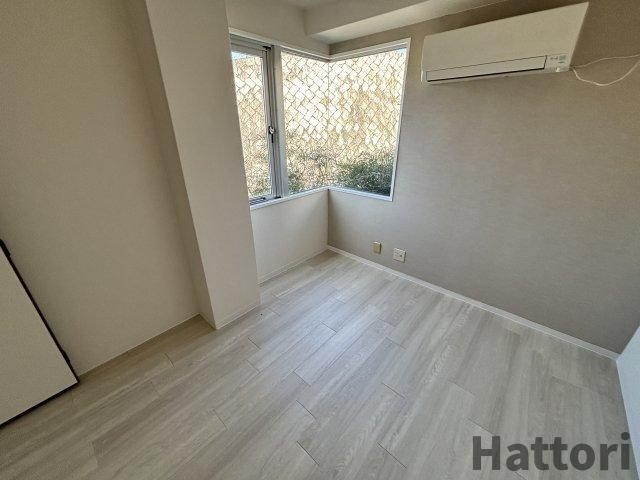 エステートピア緑地の居間・リビング