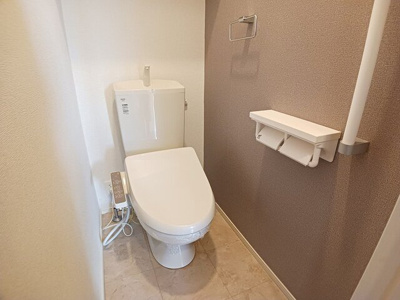 【トイレ】 | ウエスト・ラポール | シンプルで使いやすいトイレです