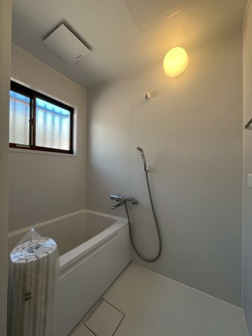 【浴室】 | パシフィックホームＡ棟 | 新品のユニットバスです