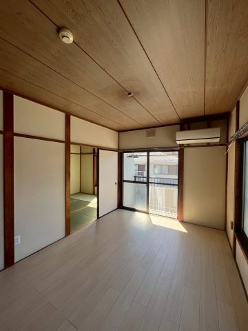 【居間・リビング】 | パシフィックホームＡ棟