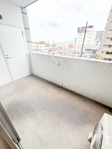 アーバンコート中央町のバルコニー|日当たりの良いバルコニー♪