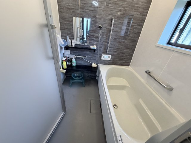 丹波市春日町黒井の中古一戸建の浴室