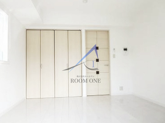 アロッジオ　Ｋの居間・リビング|洋室のお部屋です。