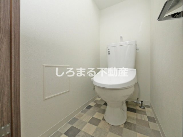 プレサンス朝潮橋ベイ・ブリーズのトイレ