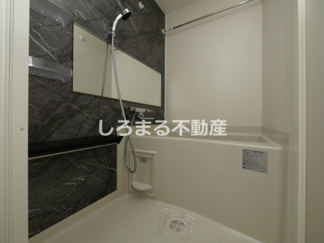 プレサンス朝潮橋ベイ・ブリーズの浴室