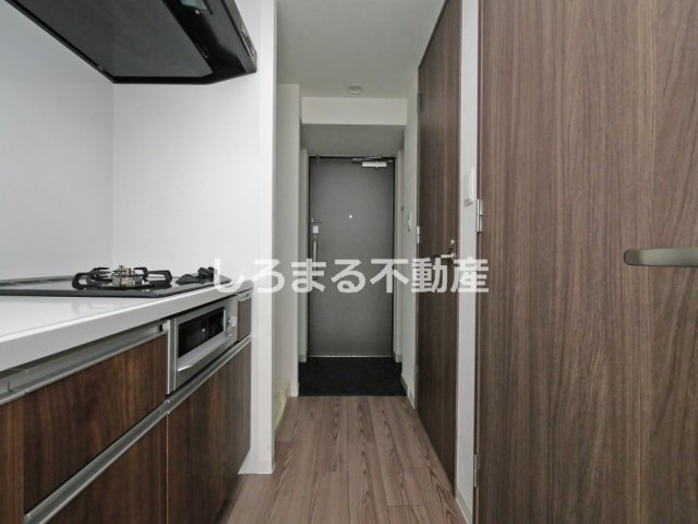 プレサンス朝潮橋ベイ・ブリーズの玄関